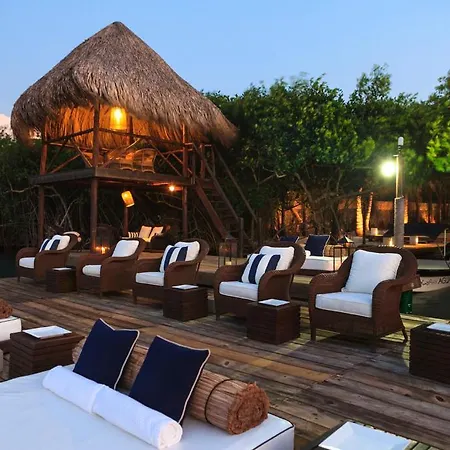 Hotel Agua Baru Cartagena